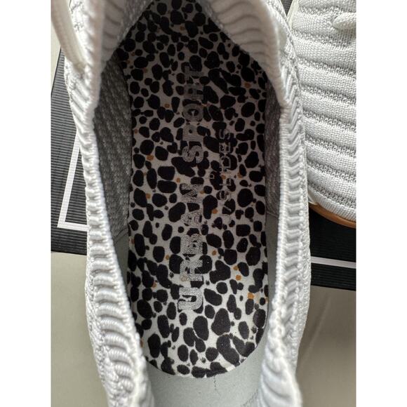 J/Slides Urban Shoes Womens Size 6 Knit Two Tone Casual Sneakers - Picture 8 of 11